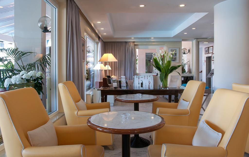 Hotel Eden Чинкуале Экстерьер фото